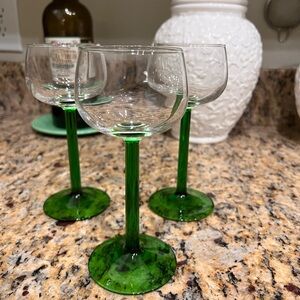 Elegant Green Stem Wine Glasses